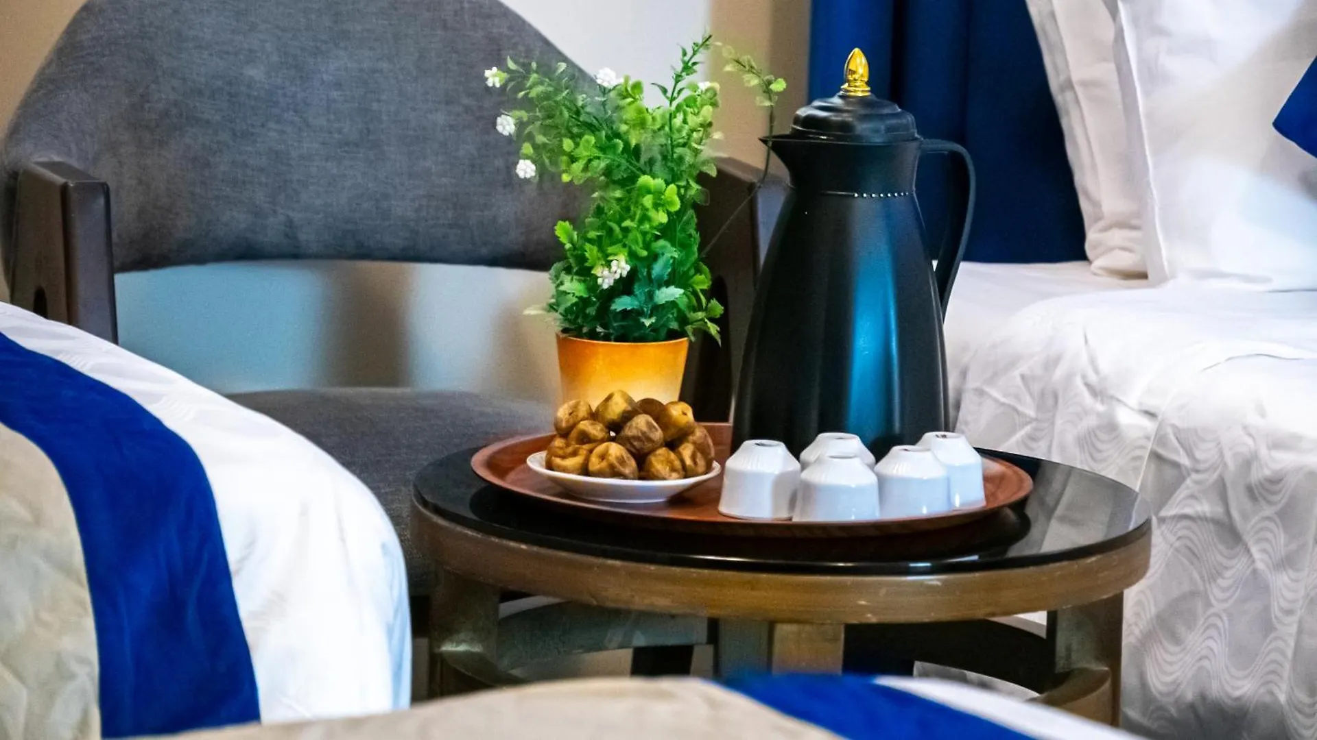 Rabwat AL-Safwa golden - فندق ربوة الصفوة الذهبي المدينة المنورة 2*, المدينة المنورة
