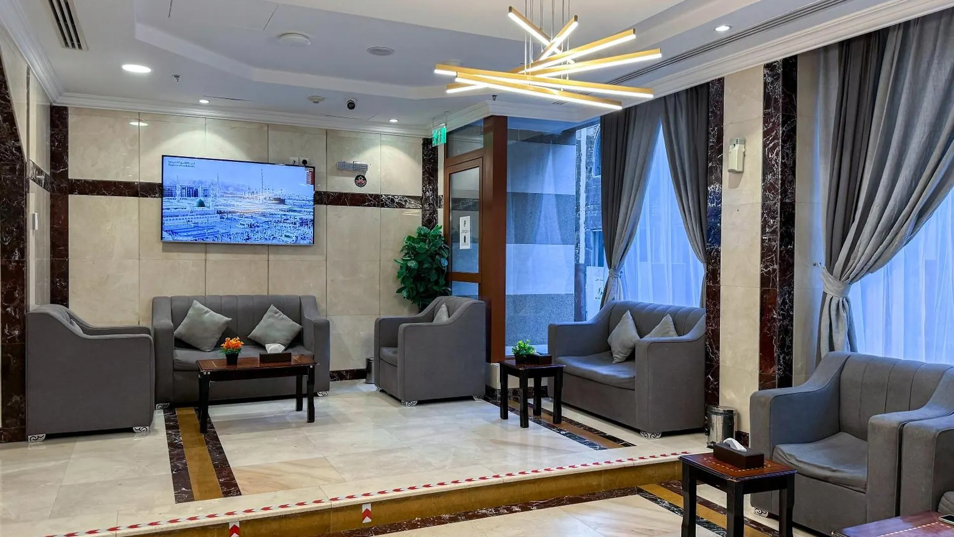 Rabwat Al Safwah Golden Hotel Медина Саудовская Аравия