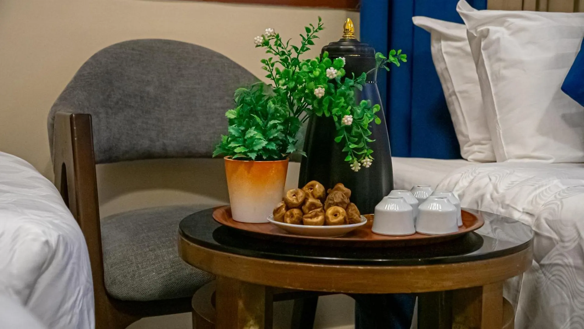 **  Rabwat Al Safwah Golden Hotel Medina Arabia Saudita